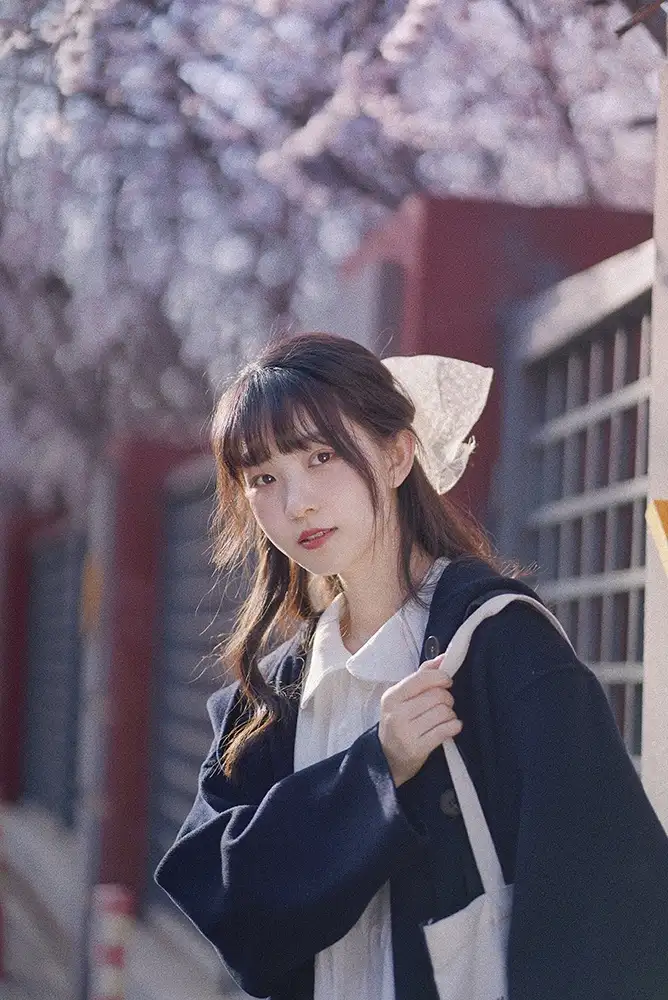 数据中台为中国邮政集团公司审计部建立了审计数据集市请根据以上内容写一个500字的审计主题的用户使用报告。